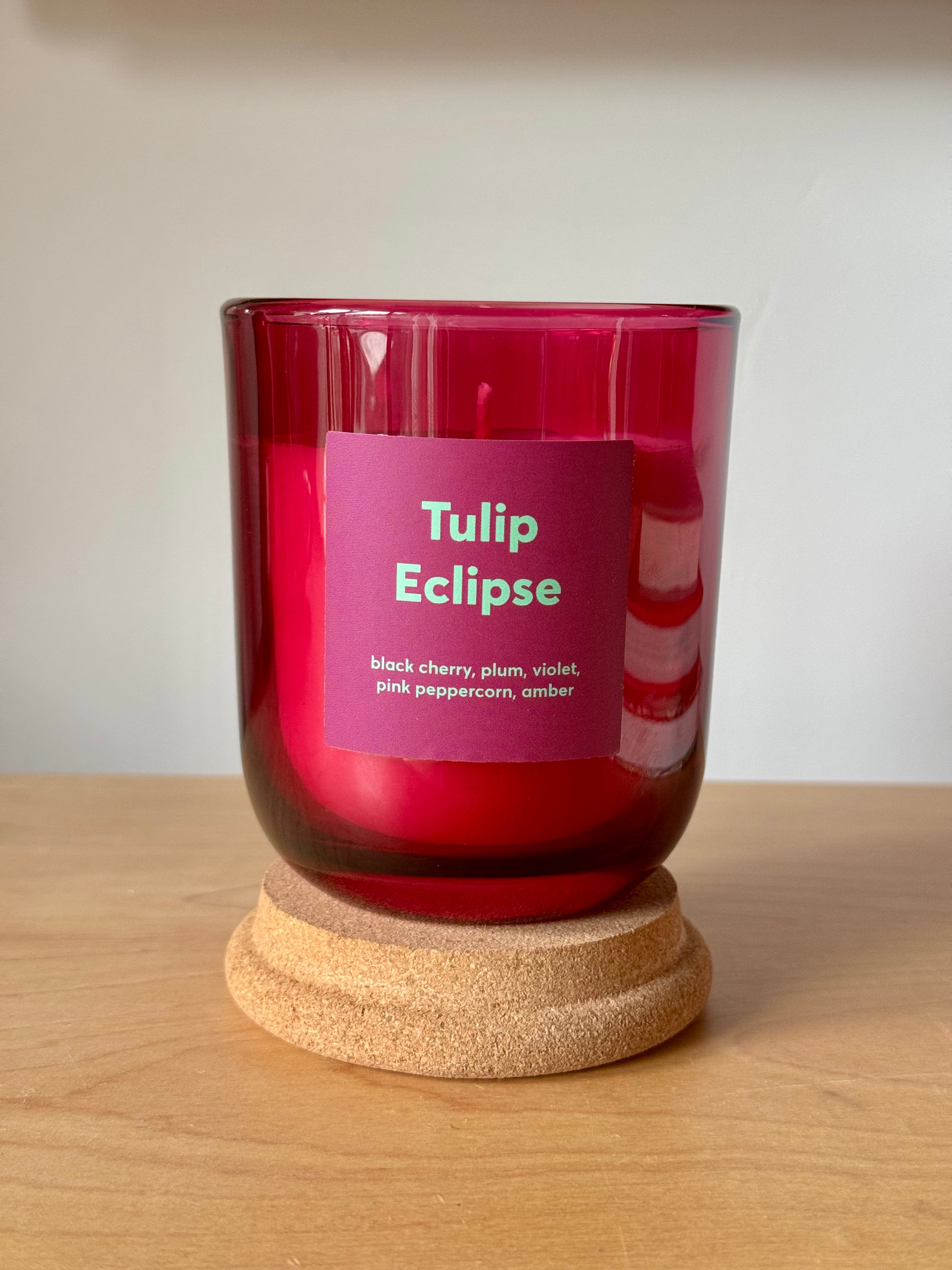 Tulip Eclipse Candle